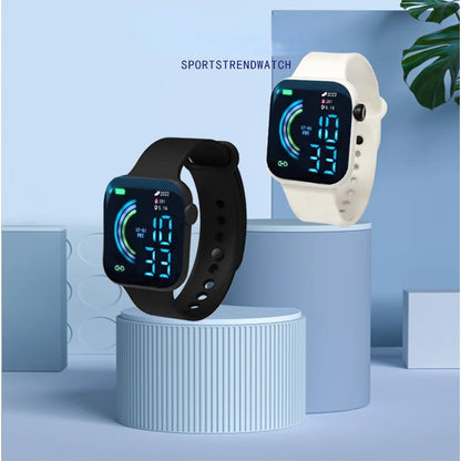 AquaTrack Smart Fitness Watch